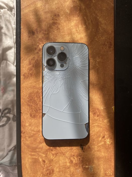 Продам или обменяю iPhone 13 Pro