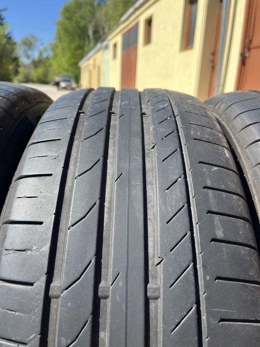 4 бр. летни гуми 235/60/18 Continental DOT 0917 5 mm