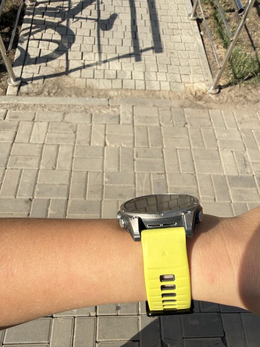 Срочно Garmin Fenix8  дисплей amoled 47 mm