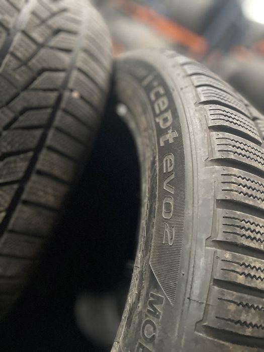 4x 255 45 19 Hankook Winter Icept  evo