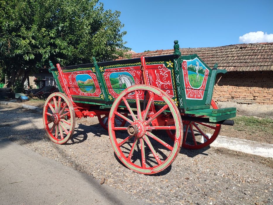 Рисувана конска каручка