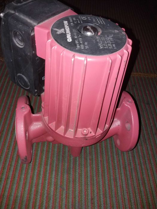 Pompa recirculare  GRUNDFOS ups 40/60 noua - cel mai ieftin pe olx