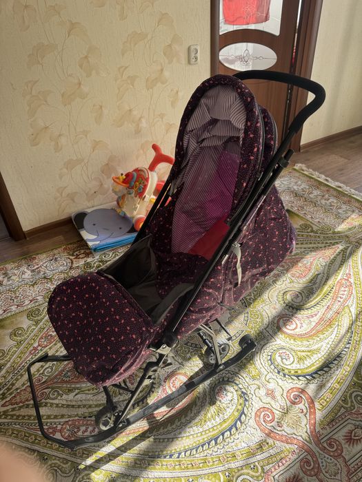 Продаются детские санки коляски