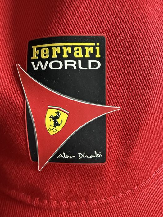 Sapca Ferrari pentru copii 7-9 ani