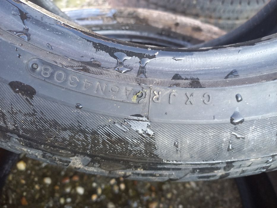 Гуми Toyo 225/50/17 2 броя