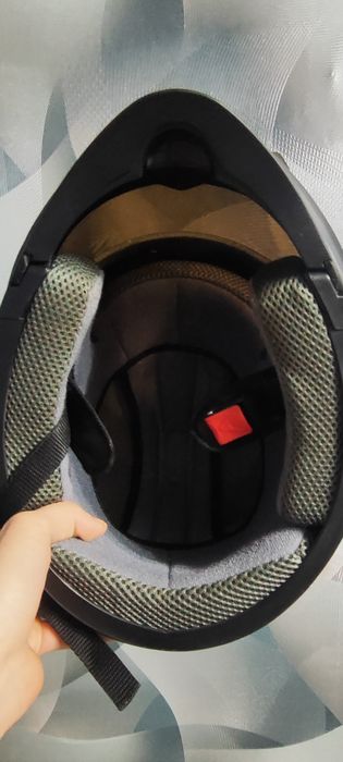 Продам мотошлем в отс