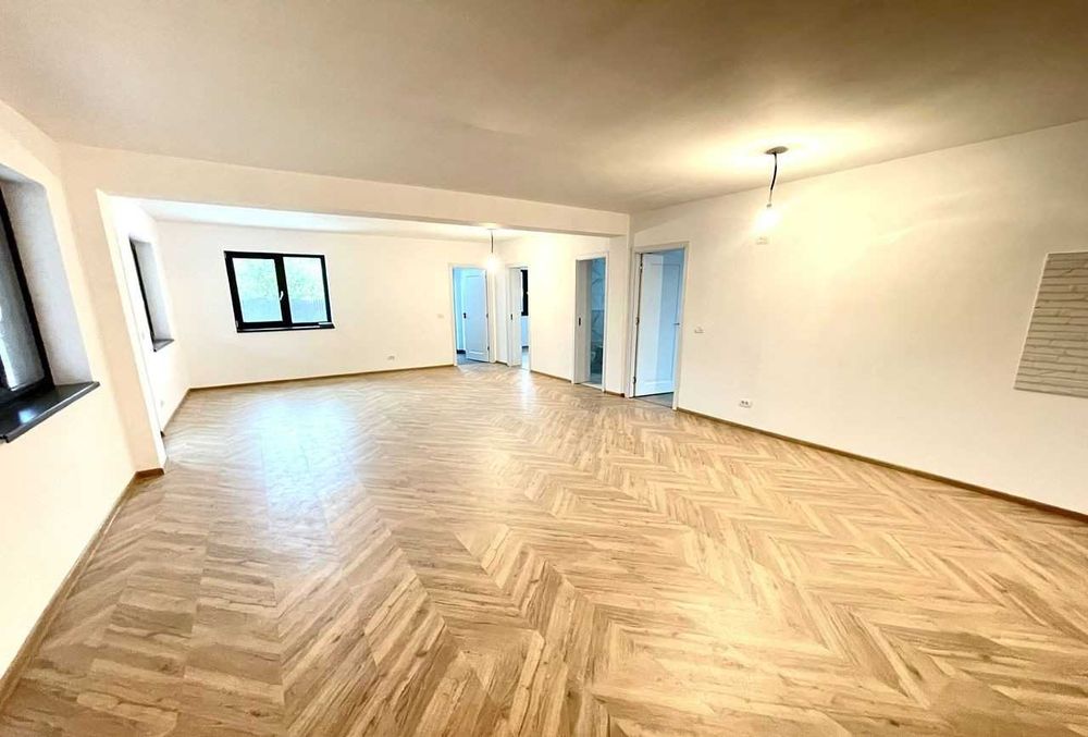 Casa vânzare Hemeiusi