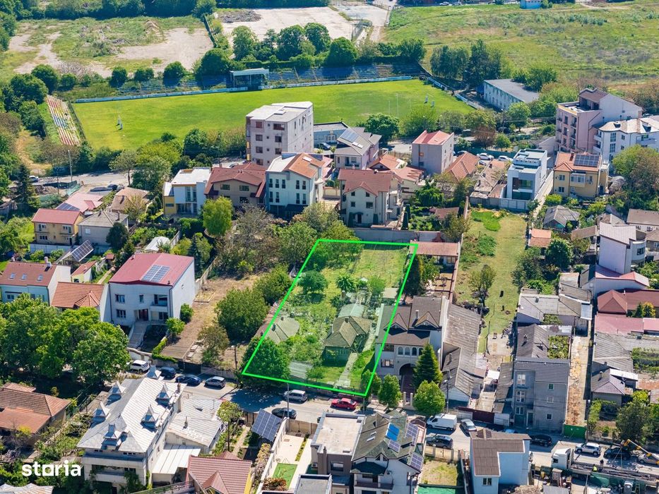 Teren rar, 1600 mp in zona Stadion | Deschidere 25 m | Utilitati