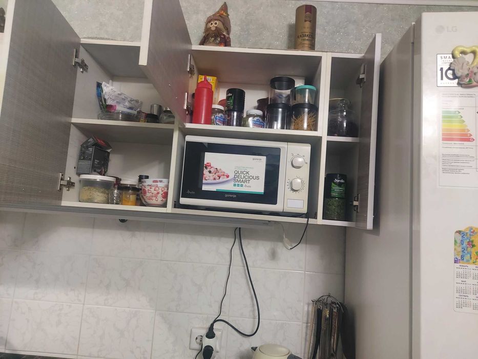 Прожам кухонный гарнитур