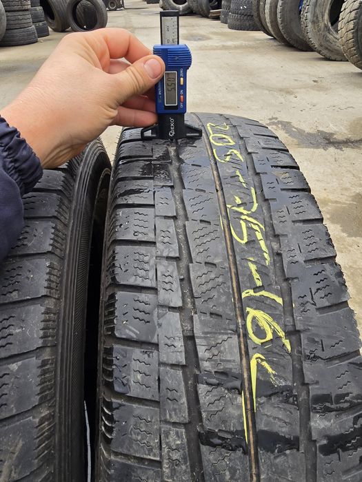 Anvelope de iarna 205-75r16c Falken