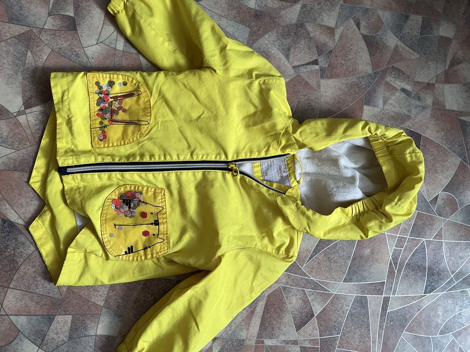 Куртки с подкладом на весну