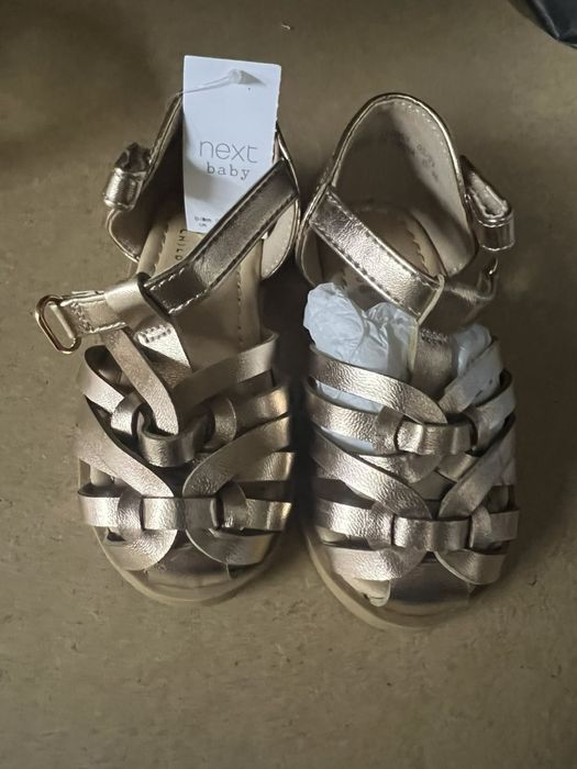 Официални детски бели пантофки и сандали NEXT