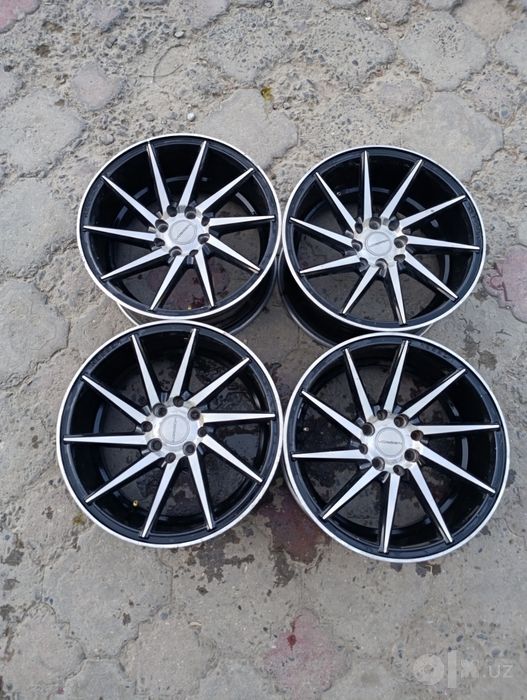 16 vossen unversal ideal