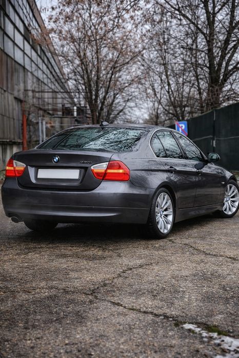 BMW Seria 3 E90 320i – 150 CP – Manuală