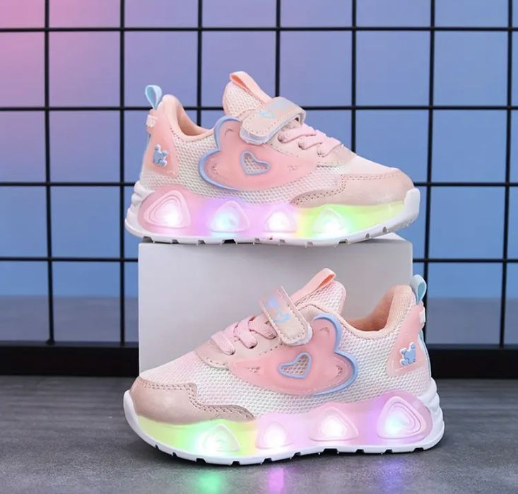 Светещи маратонки