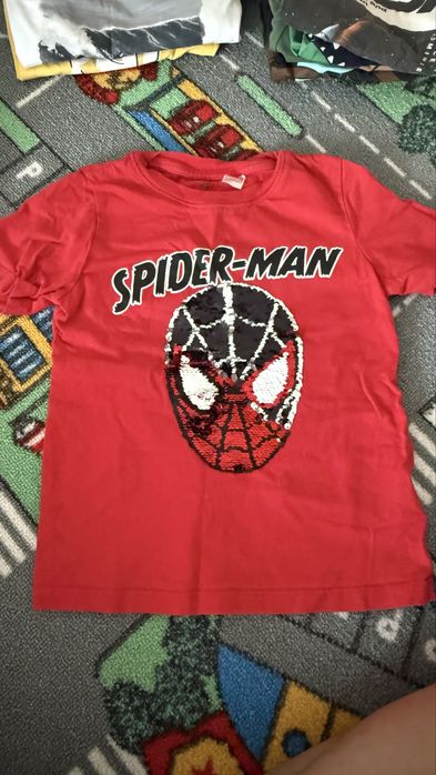 Тениски 110/116 H&M mayoral 5€