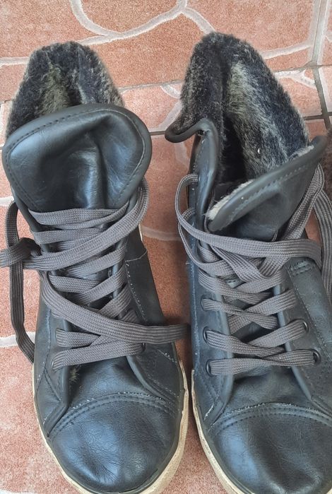 Ghete dama  mărimea 36- 37