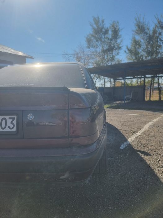 Продам Audi 100.  .