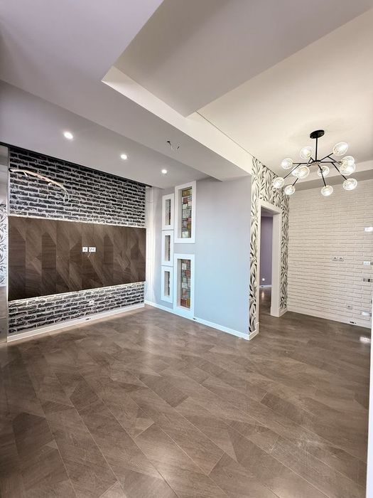 ПРОДАЕТСЯ 4/6/7 НОВОСТРОЙКА  ЖК Баурум  на: Сагбан улица