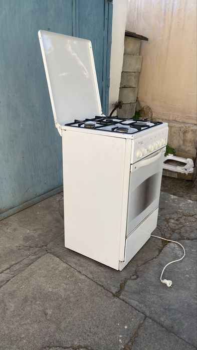 Газ плита продам