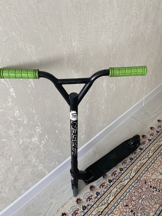 трюковой самокат