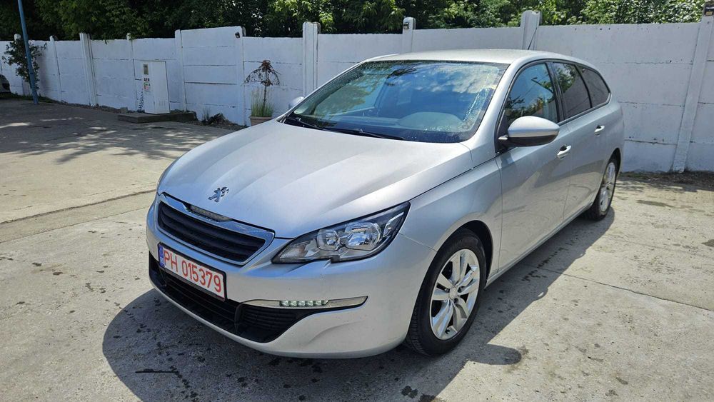 Peugeot 308 2016- Carte RAR - Nr Rosii - 110 CP - Posibilitate RATE