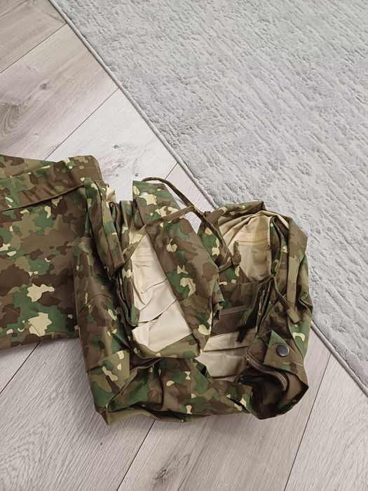 Costum intemperii(pelerina ploaie)