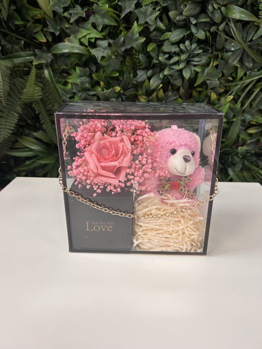 Луксозна чантичка с плюшено мече и декоративни цветя