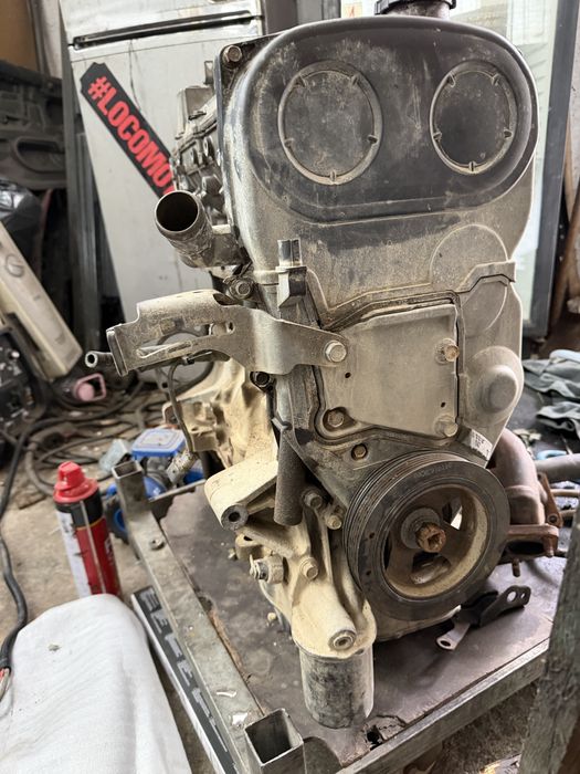 Dezmembrez Mitsubishi Pajero Pinin