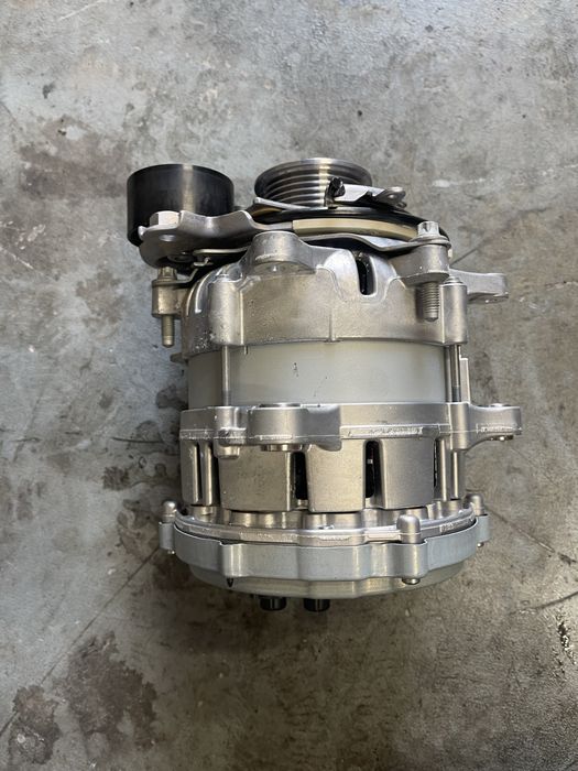 Alternator nou Mercedes 1.3tce Hibrid Cod-A0009000446