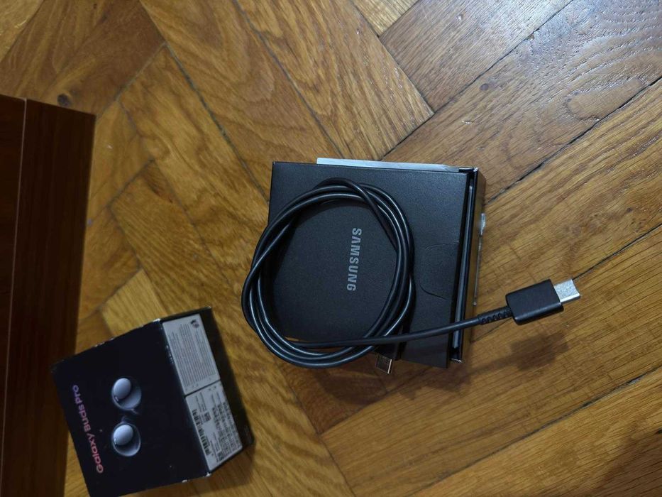 Casti samsung galaxi buds pro prima generatie