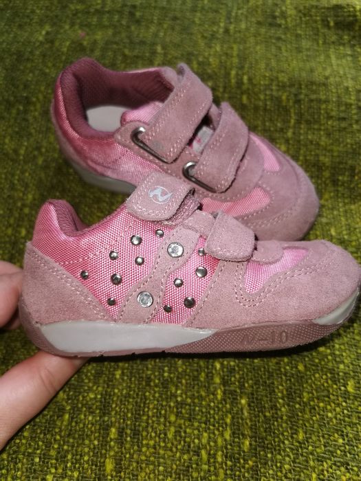 Sneakersi Naturino 23