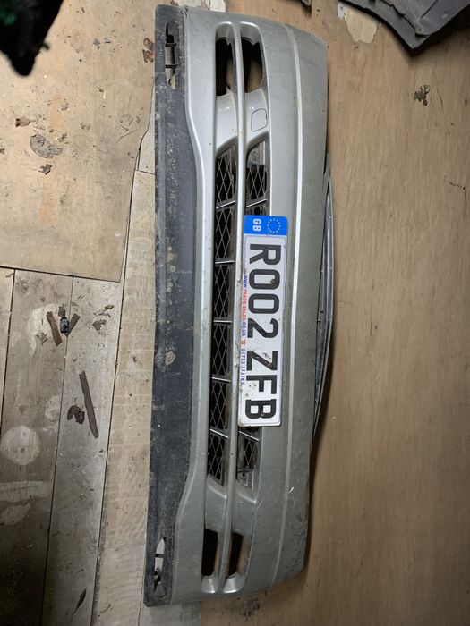Bara fata toyota previa an 2004
