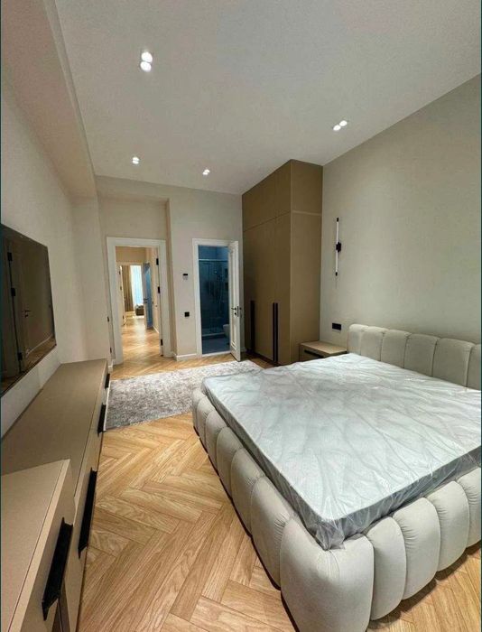 Цум квартира возле Брадвея в Сдаётся уютная квартира в новостройке