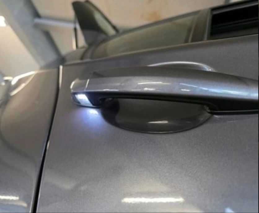 BMW Seria 1 E87 2.0 | Trapă | Xenon Adaptive | Senzori Fata/Spate