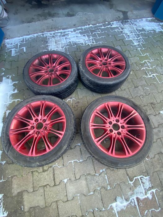 Vând jante BMW 135 style
