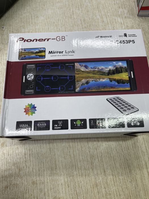 Магнитофон автомобильный