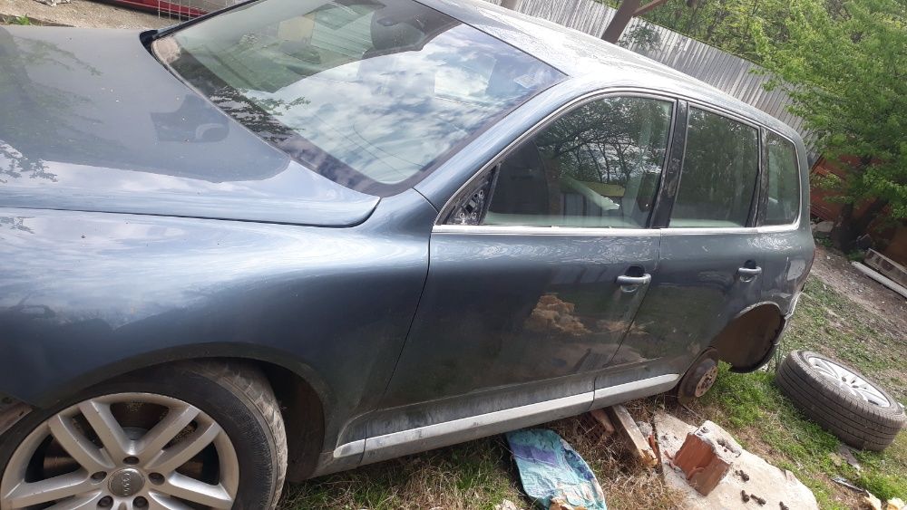 Geam usa stang fata Vw Touareg