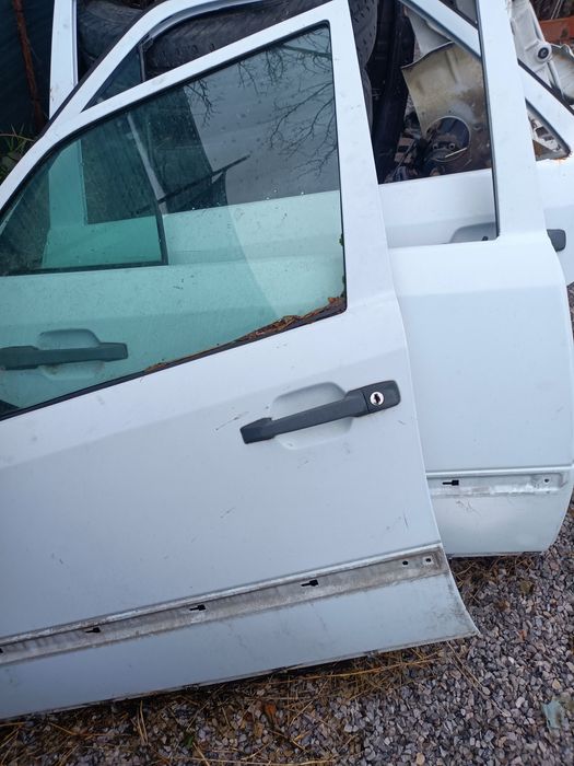 Части за Мерцедес 124