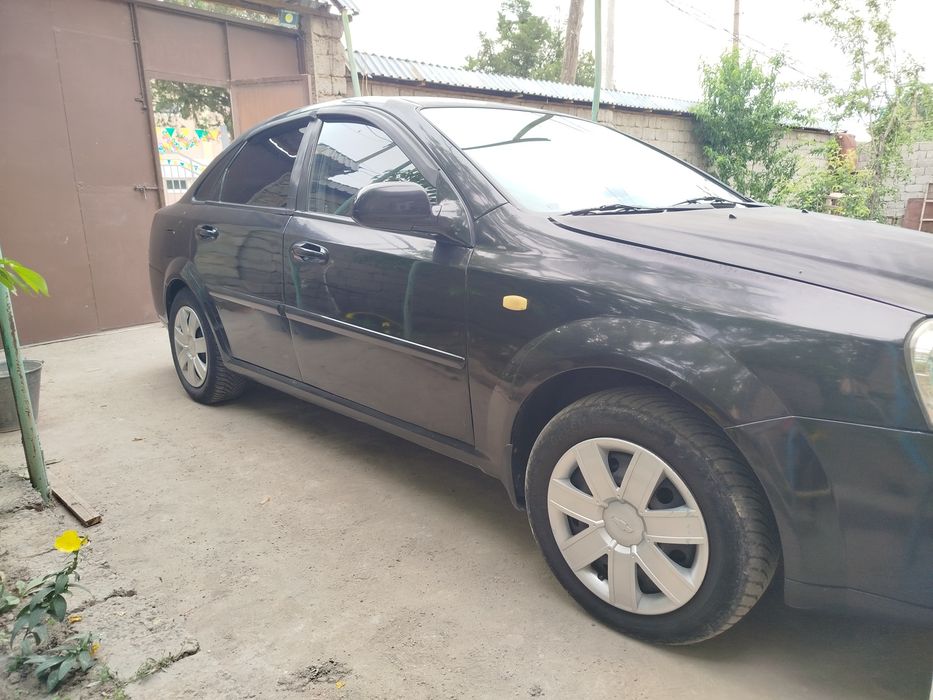 Lacetti 2006 1.6 нахт сотилади