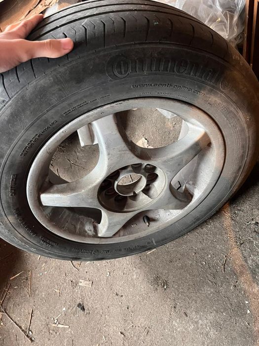 Продам диски на Тойота R15