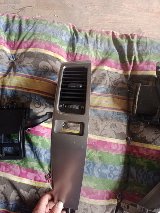 Дефлектор Прадо 120