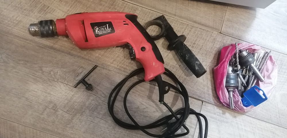 Дрель шуруповерт