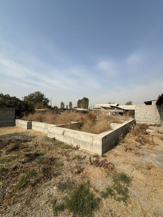 7sotixli yer sotiladi