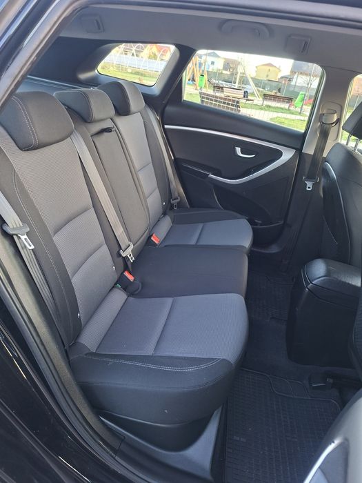 HYUNDAI I 30 GO 1.6 CRDI  Euro 6  Xenon 2019.06