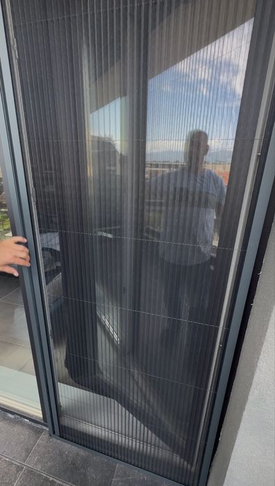 Плисе Комарници за Врата и Прозорец (Изработка и монтаж)