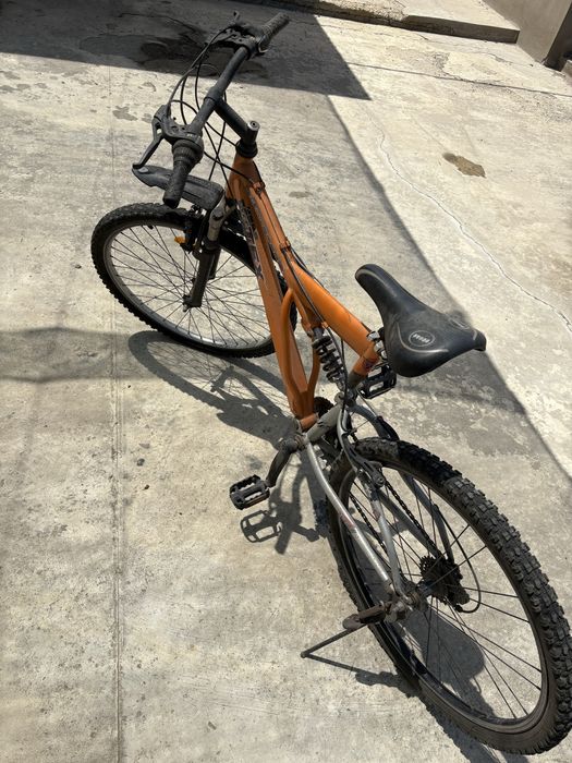 Продам 3 велосипеды.