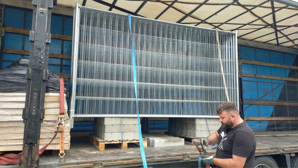 Gard mobil imprejmuire santier, panouri, garduri, talpa beton