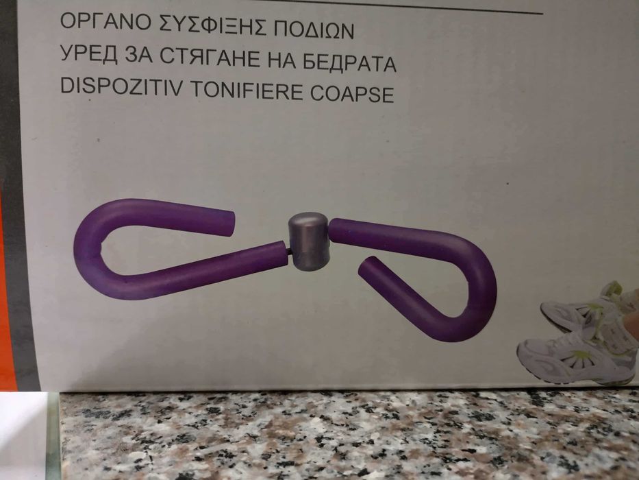 уред за стягане на бедрата