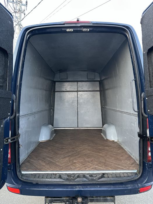 Mercedes Sprinter 319 CDI 3.0 V6 190CP XXL 9 Locuri Cârlig 3.5T 319